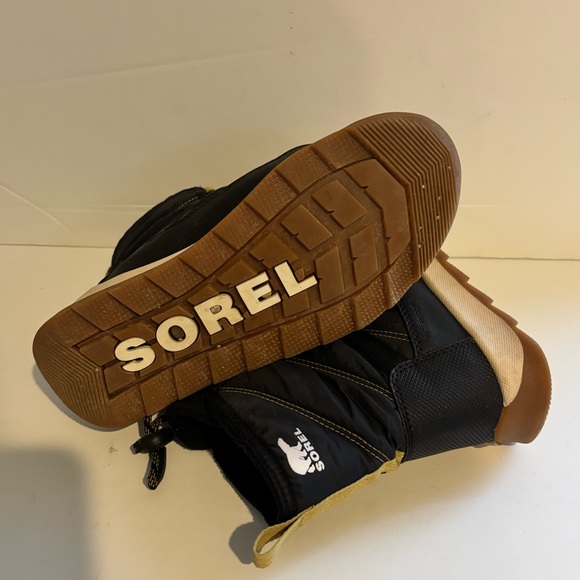 Sorel Whitney™ II Short Lace Black Winter Snow Boot - Picture 8 of 8